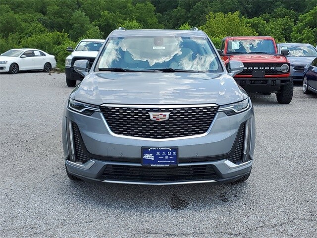 2024 Cadillac XT6 Premium Luxury photo 2