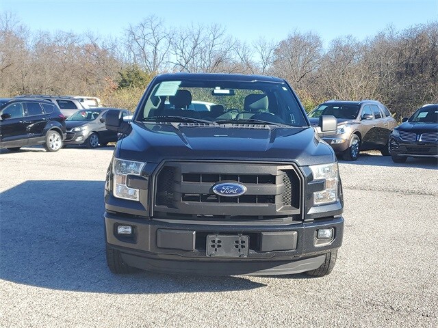 2015 Ford F-150 XL photo 2