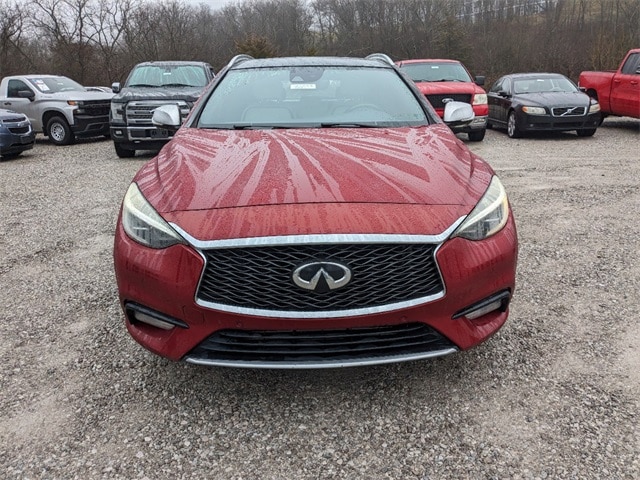 Used 2017 INFINITI QX30 Premium with VIN SJKCH5CP6HA037956 for sale in Alexandria, KY