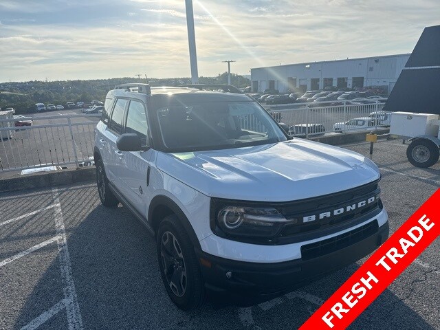 2022 Ford Bronco Sport Outer Banks photo 3