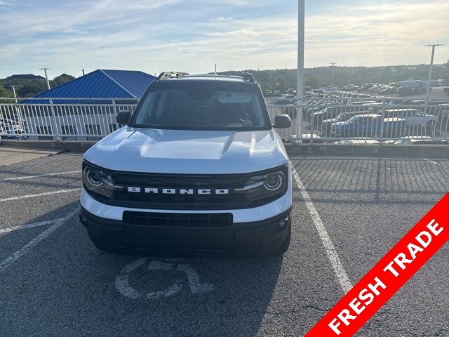 2022 Ford Bronco Sport Outer Banks photo 2