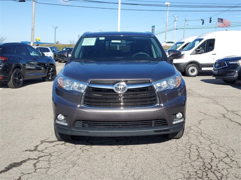Used 2016 Toyota Highlander SUV