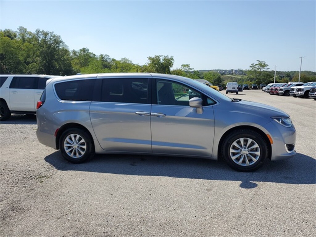 Used 2018 Chrysler Pacifica Touring Plus Van
