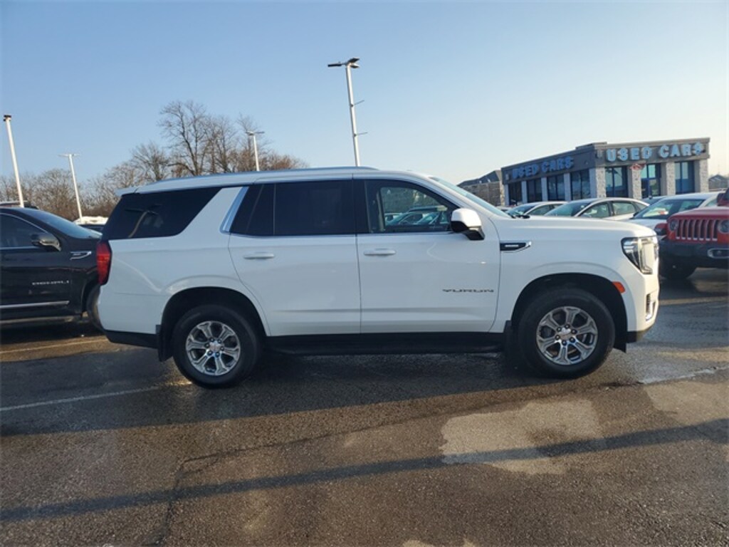 Used 2023 GMC Yukon SLE SUV