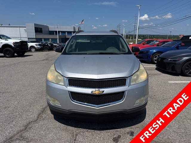 Used 2009 Chevrolet Traverse LS with VIN 1GNEV13D59S161058 for sale in Alexandria, KY