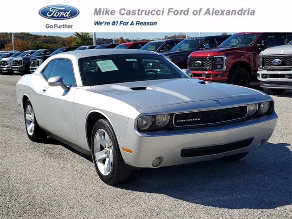Used 2010 Dodge Challenger SE Coupe