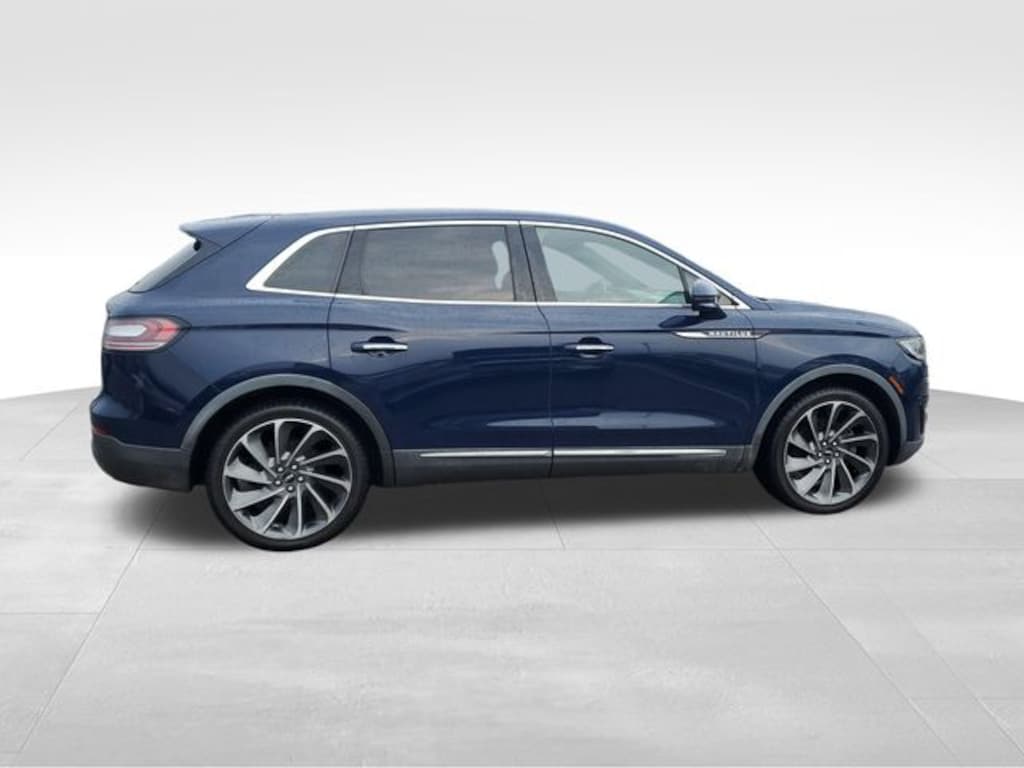 Used 2019 Lincoln Nautilus Reserve SUV