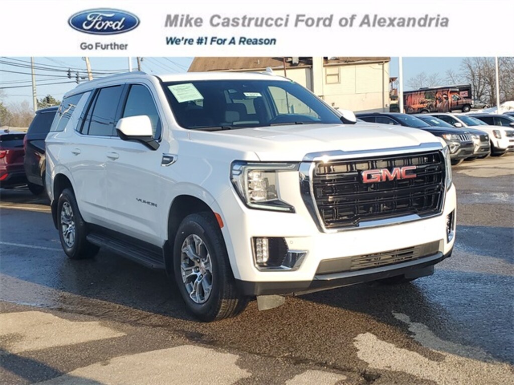 Used 2023 GMC Yukon SLE SUV