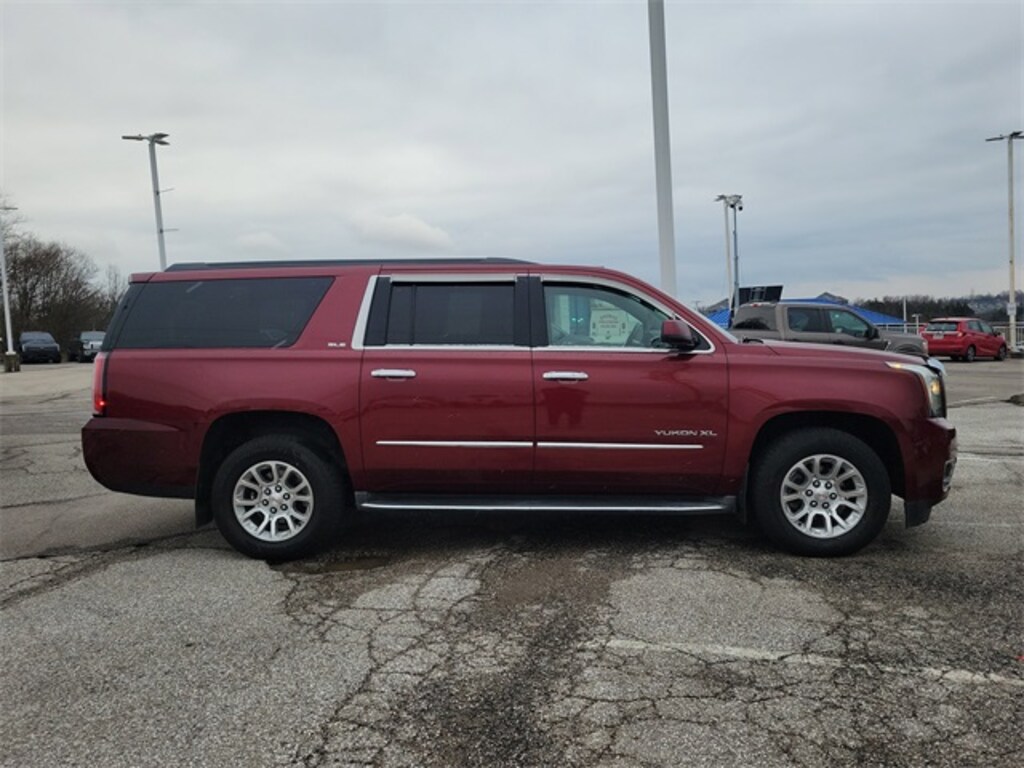 Used 2016 GMC Yukon XL SLE SUV