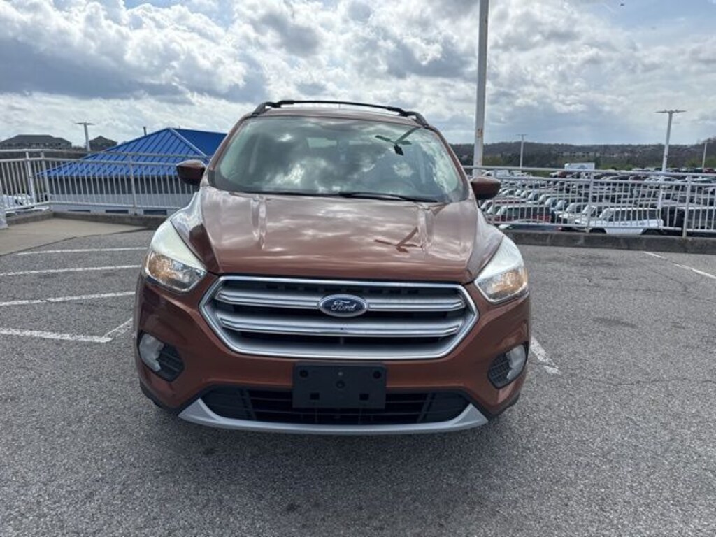 Used 2017 Ford Escape SE SUV