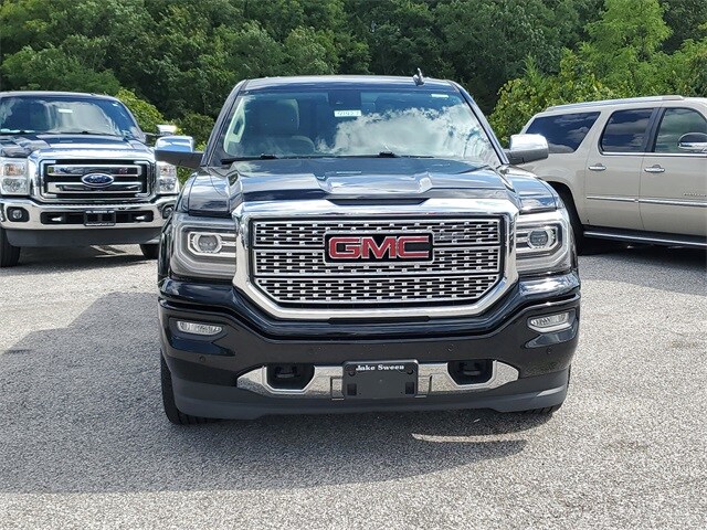 2017 Gmc Sierra 1500 Denali photo 2