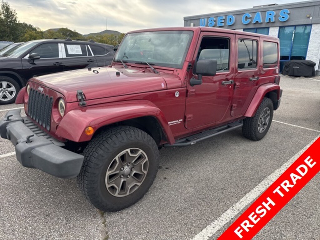 Used 2013 Jeep Wrangler Unlimited Rubicon SUV