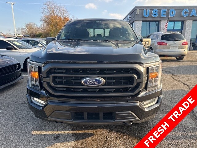 2021 Ford F-150 XLT photo 2