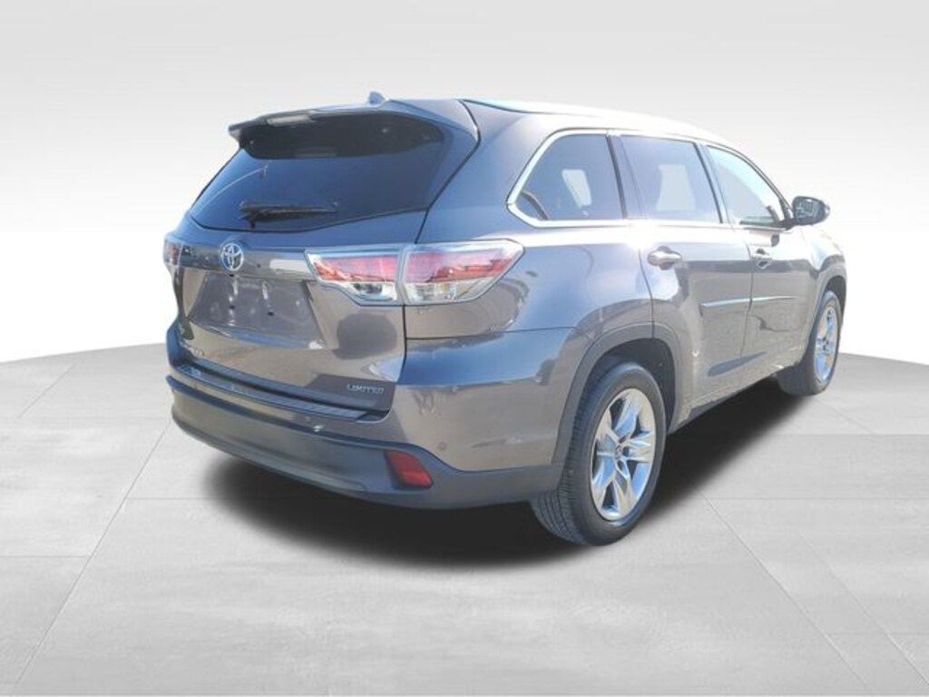 Used 2016 Toyota Highlander Limited V6 SUV