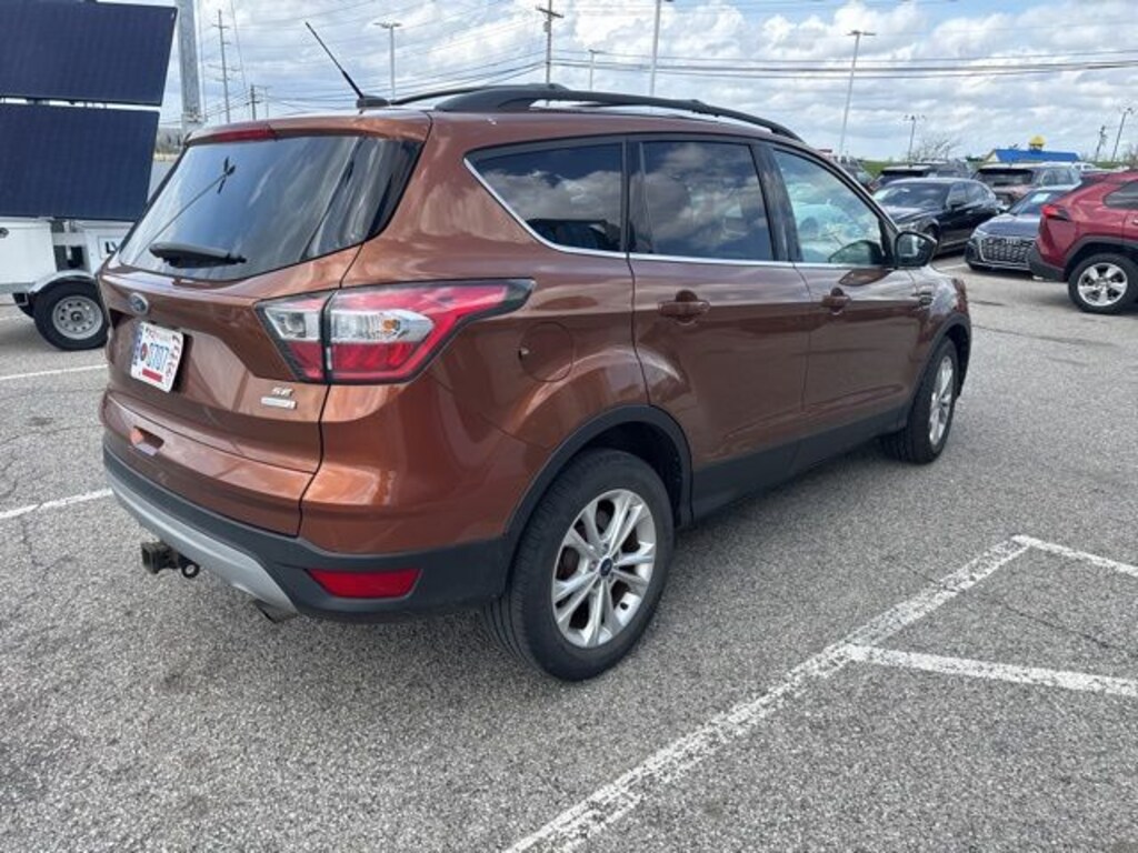 Used 2017 Ford Escape SE SUV