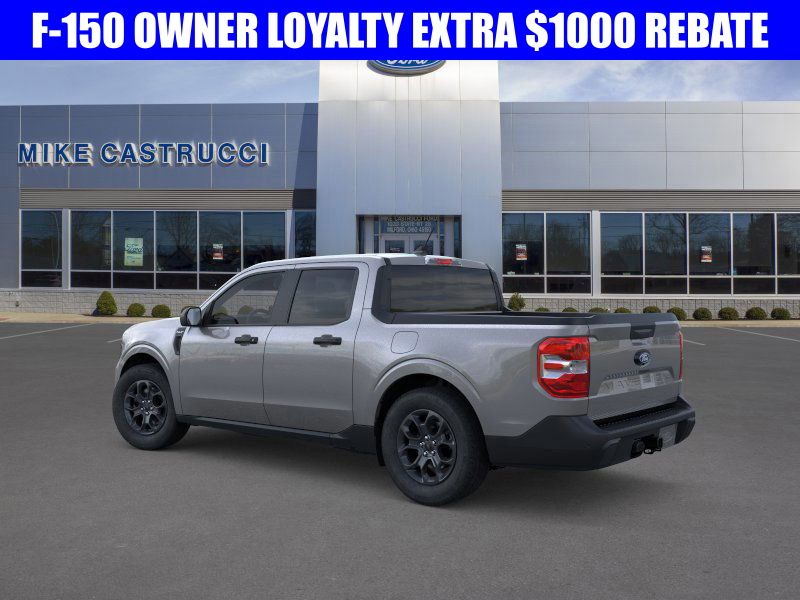 2025 Ford Maverick XLT photo 2