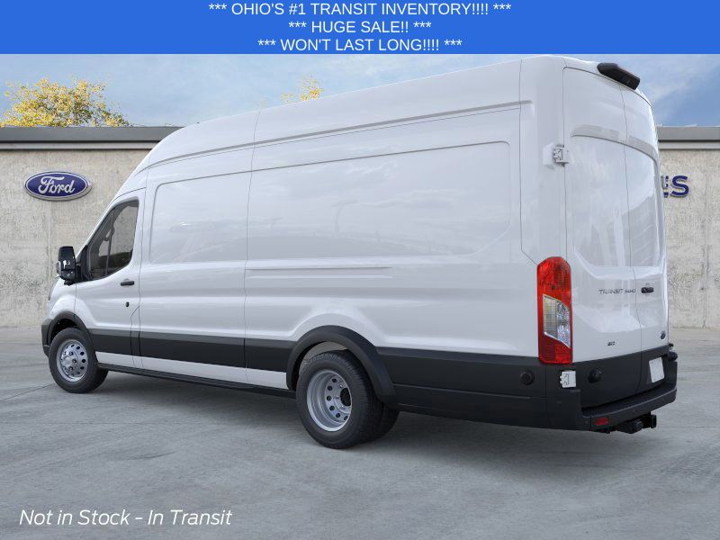2025 Ford Transit photo 3