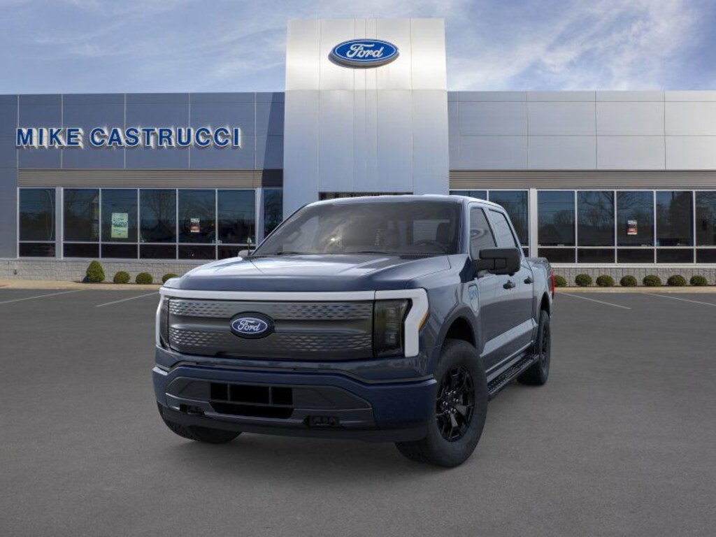 New 2025 Ford F-150 Lightning XLT TRUCK