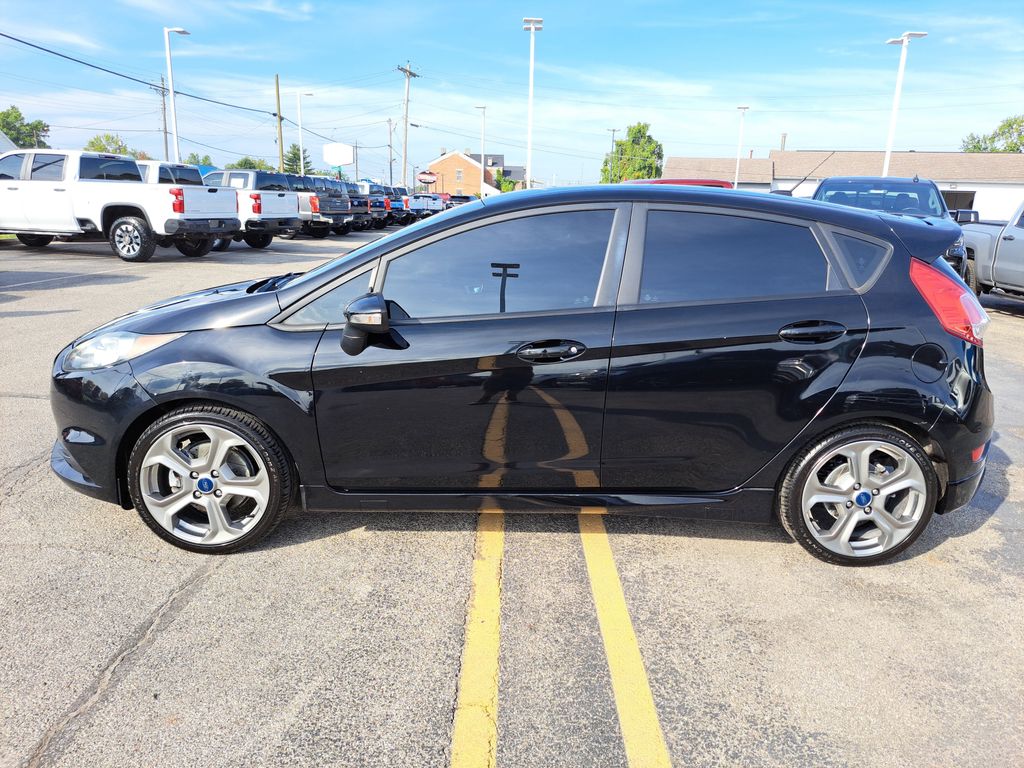 2019 Ford Fiesta ST photo 2