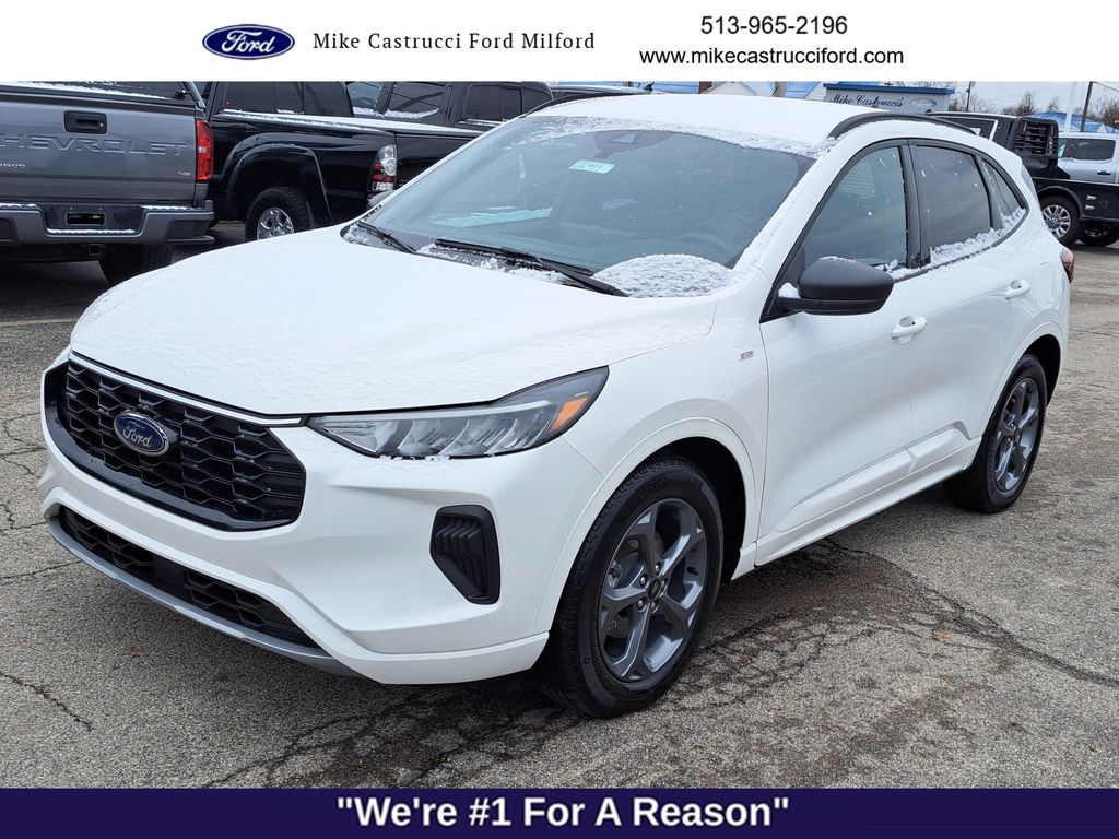 2023 Ford Escape ST-Line's photo