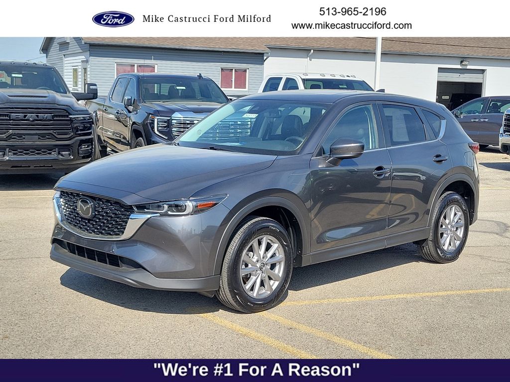 2023 Mazda CX-5 S Preferred package Auto AWD's photo