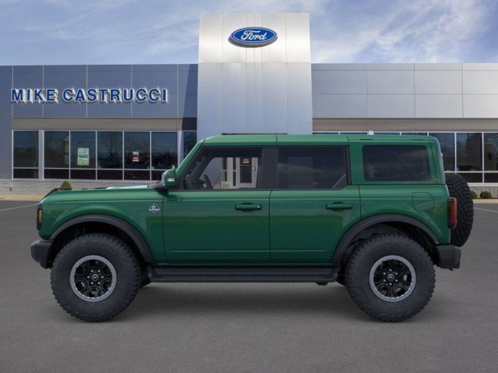 New 2025 Ford Bronco Outer Banks SUV