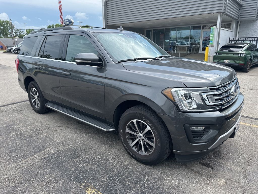 2020 Ford Expedition XLT photo 3