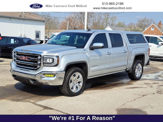 2017 GMC Sierra 1500 SLT Truck Crew Cab V-8 cyl