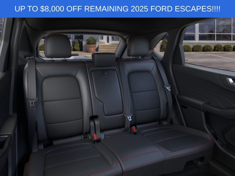 2025 Ford Escape ST-Line - Photo 11