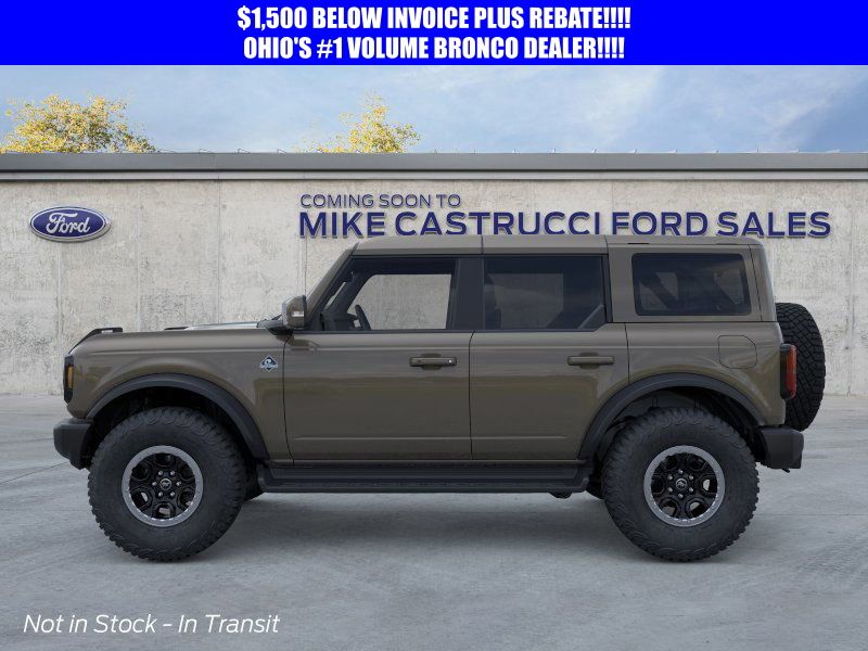 2025 Ford Bronco Outer Banks photo 3