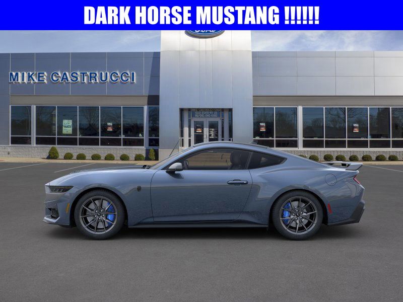 2025 Ford Mustang Dark Horse photo 3