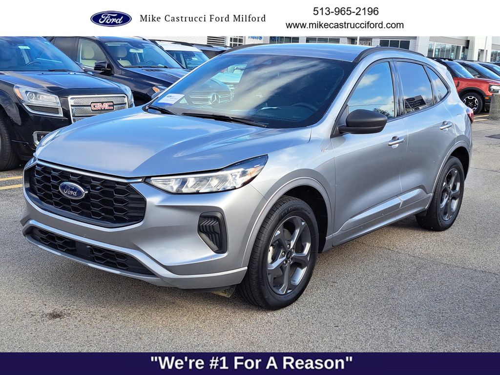 2024 Ford Escape ST-Line's photo