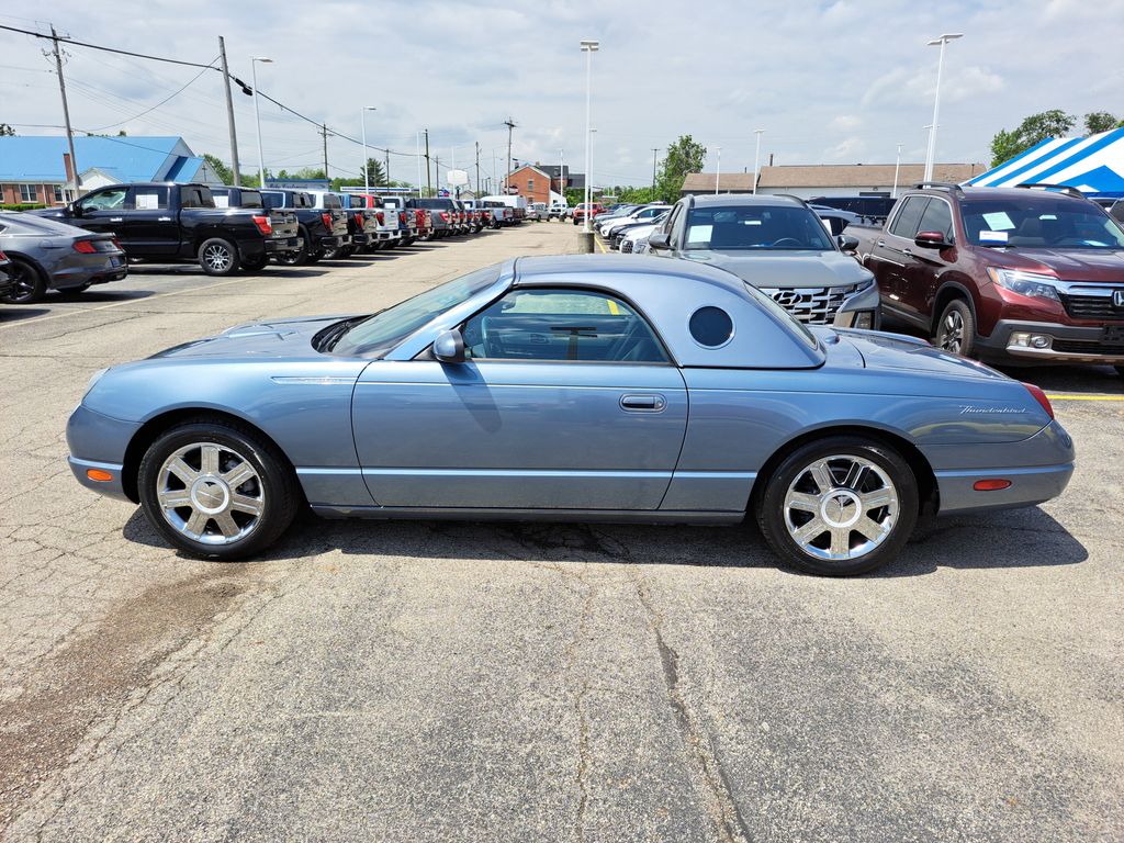 Used 2005 Ford Thunderbird Deluxe with VIN 1FAHP60A75Y104431 for sale in Milford, OH