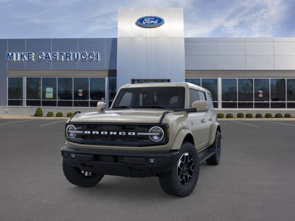New 2025 Ford Bronco Outer Banks SUV