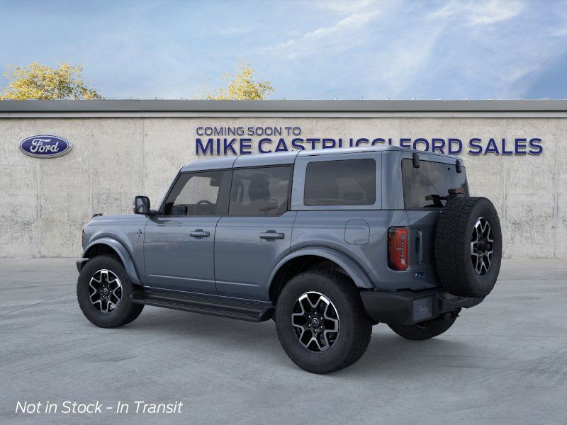 2025 Ford Bronco Outer Banks photo 4
