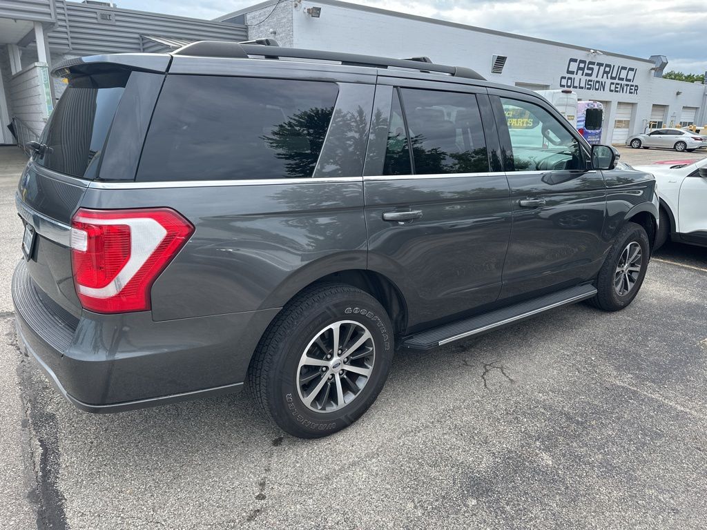 2020 Ford Expedition XLT photo 4