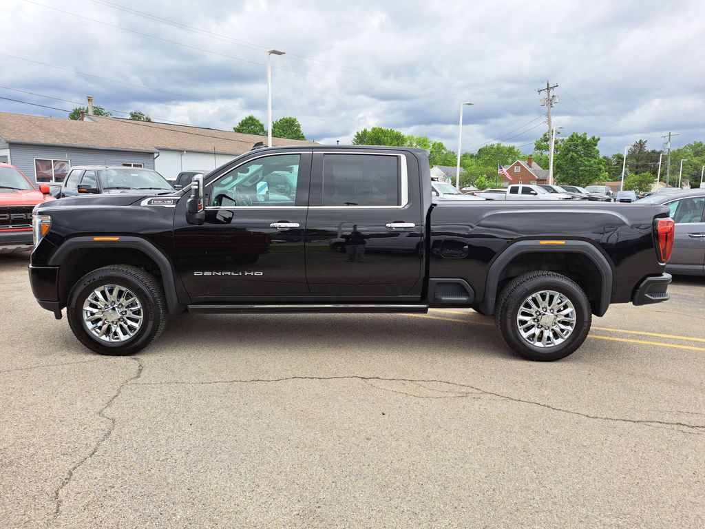 Used 2022 GMC Sierra 2500 Denali HD Denali with VIN 1GT49RE7XNF168492 for sale in Milford, OH