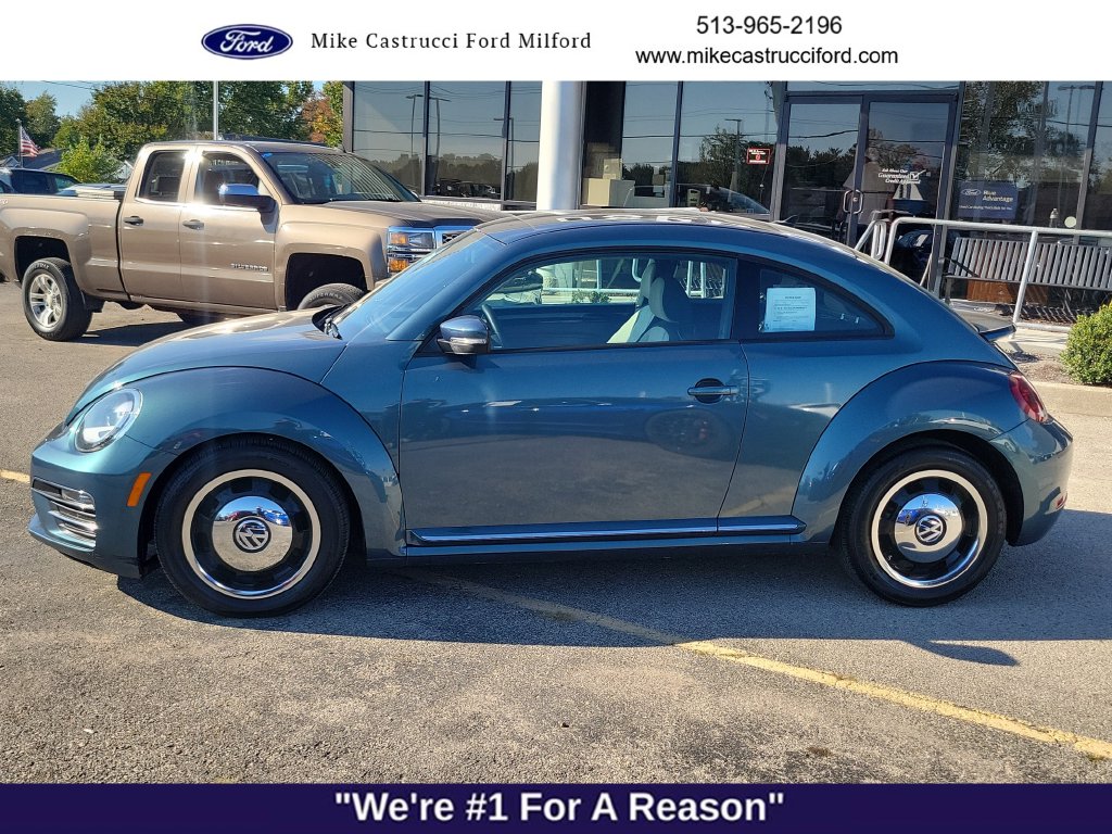 Used 2018 Volkswagen Beetle Coast with VIN 3VWFD7AT4JM705668 for sale in Milford, OH
