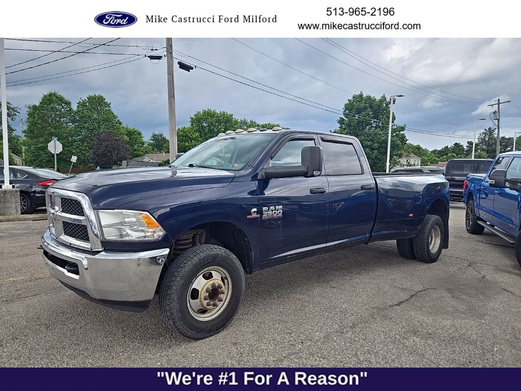 2013 RAM 3500 SLT 4X4 Crew Cab LWB's photo