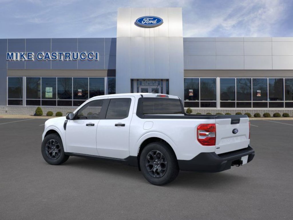 New 2025 Ford Maverick XLT Truck