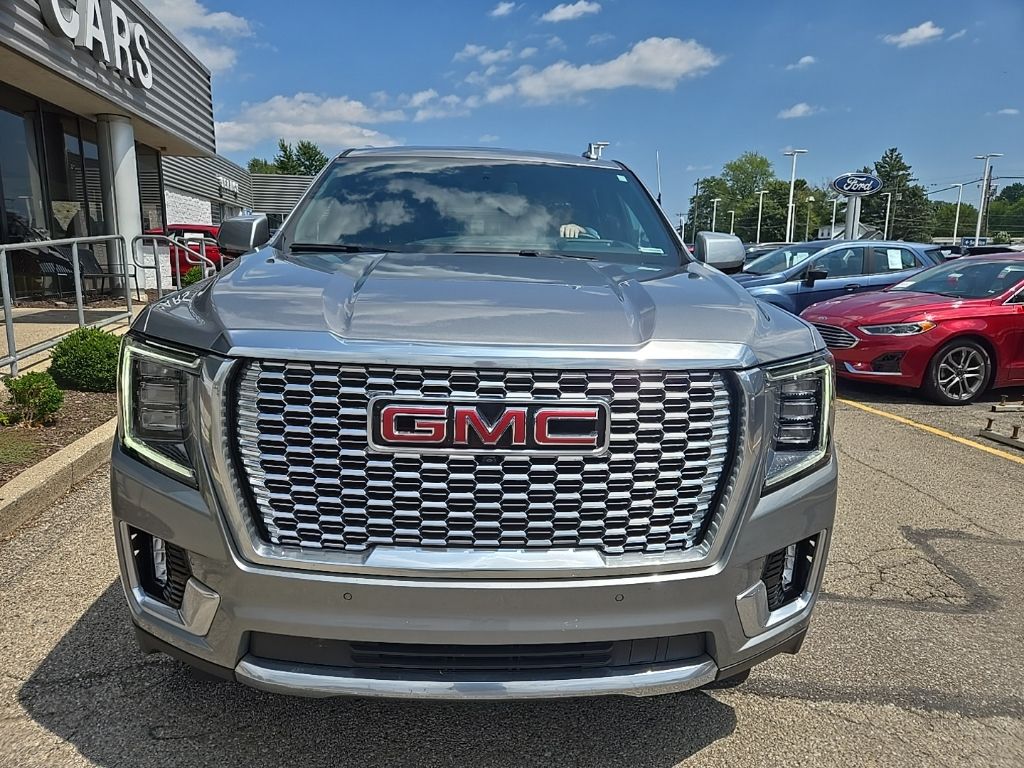 2023 Gmc Yukon Denali photo 2