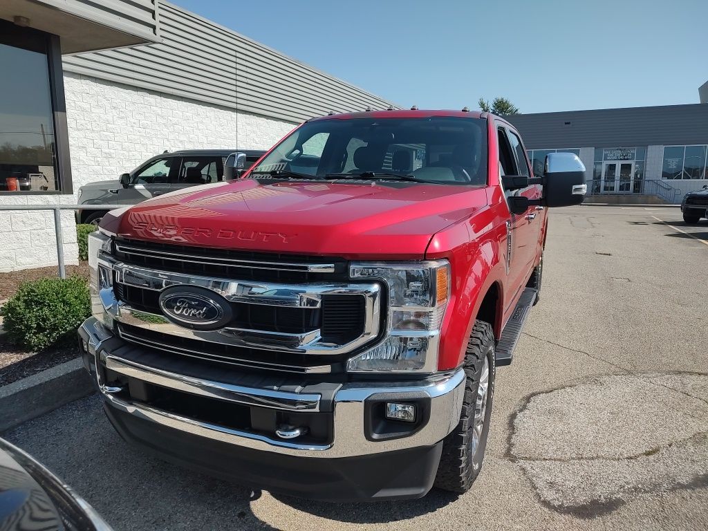 2021 Ford F-250 XLT photo 2