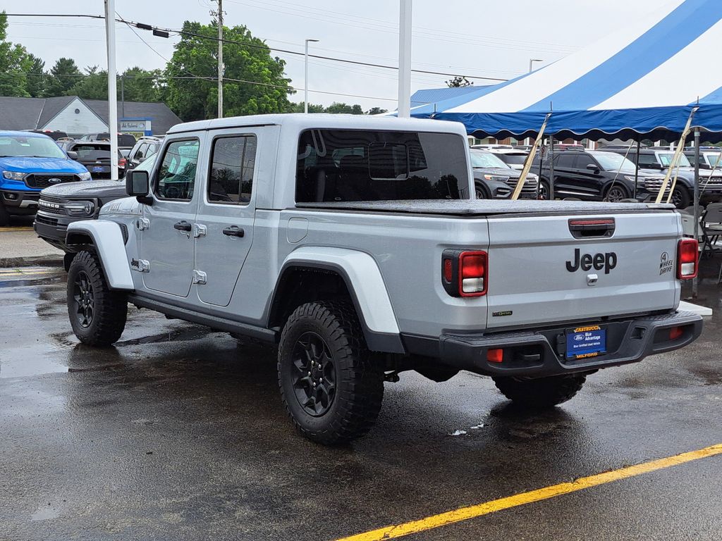 2023 Jeep Gladiator Sport photo 3