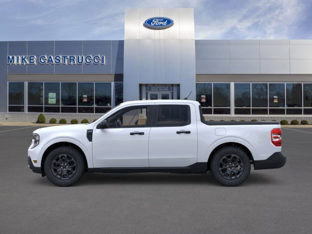 New 2025 Ford Maverick XLT Truck