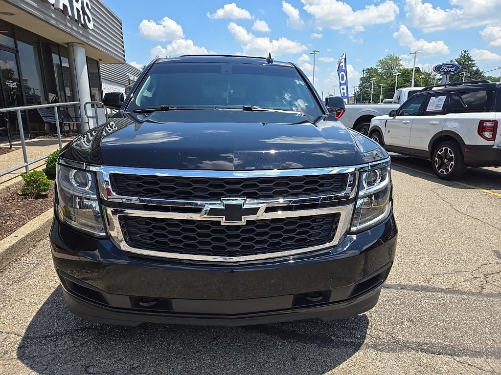 2019 Chevrolet Tahoe LS photo 2