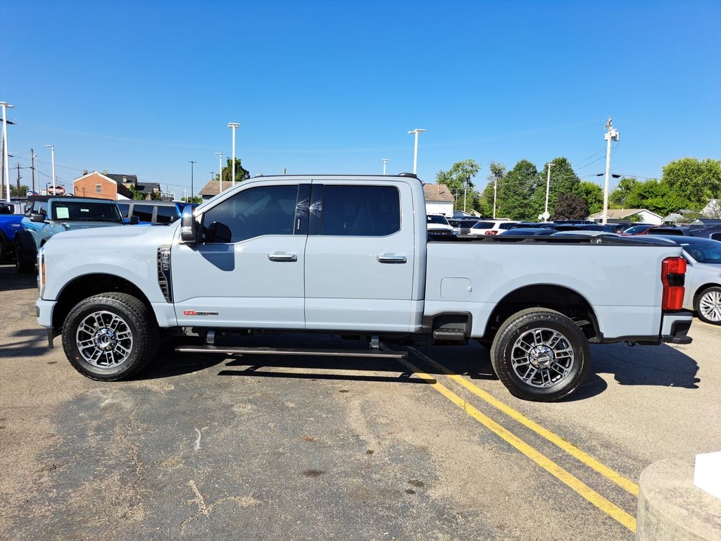 Used 2024 Ford F-350  Truck Crew Cab
