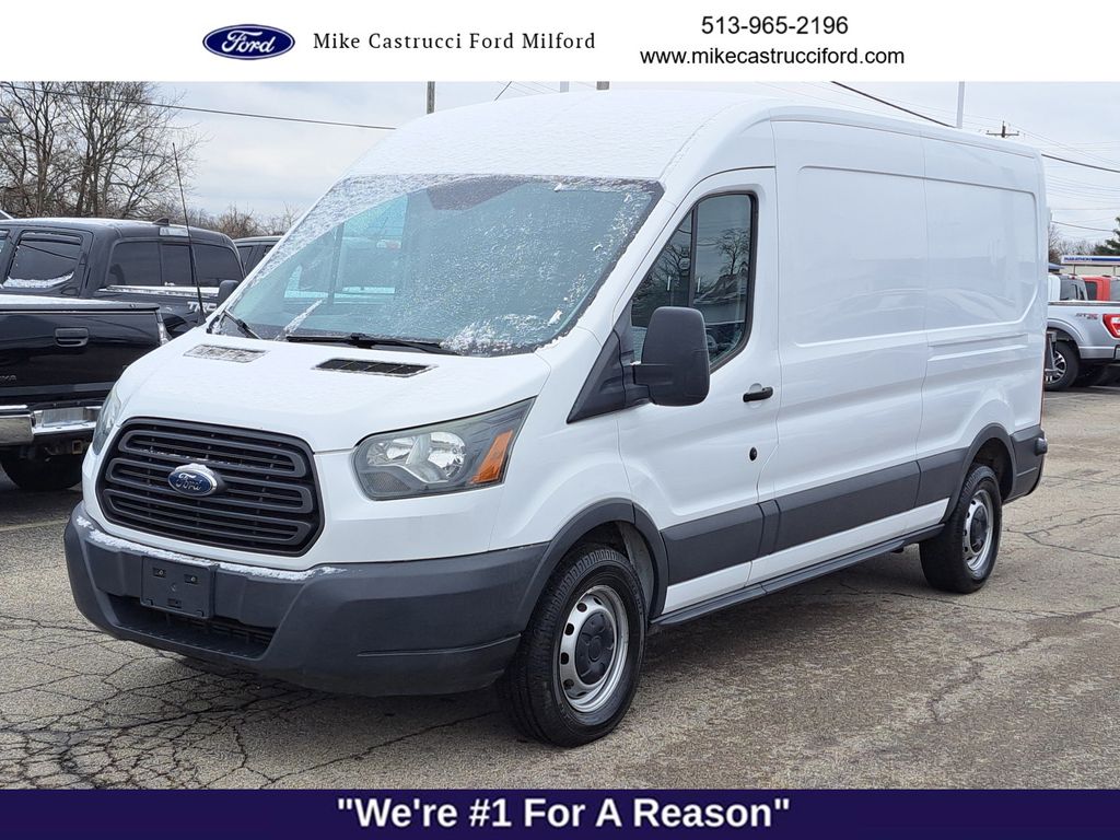 2015 Ford Transit Base's photo