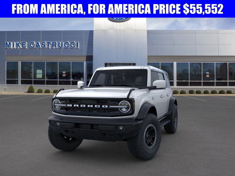 2024 Ford Bronco Outer Banks photo 2