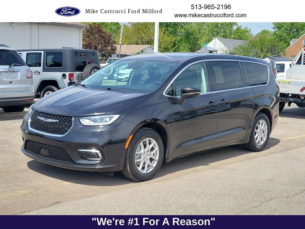 2023 Chrysler Pacifica For Sale at Mike Castrucci Ford Milford