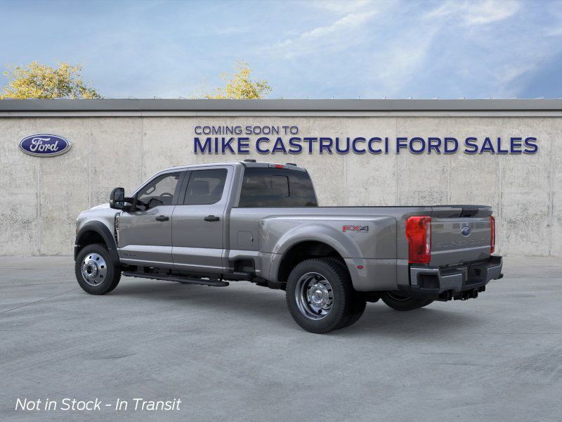 2026 Ford F-450 photo 3